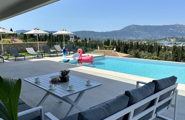 Villa Antonis