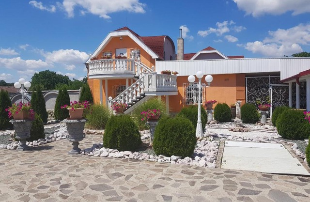 Villa Apartment