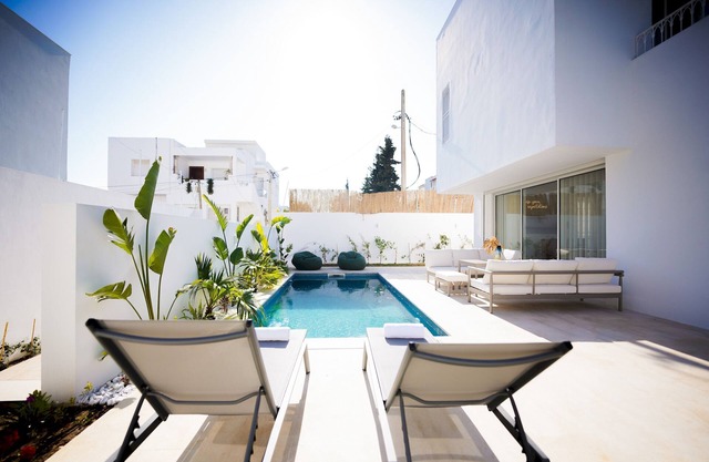 Villa Apollon: Seaside and luxurious