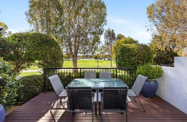 Villa Aqua Riverside Retreat with Pool