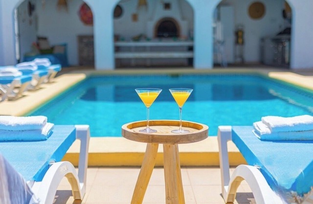 VILLA AQUA VISTA . Amazing Seaview Villa with breathtaking views and amenities.