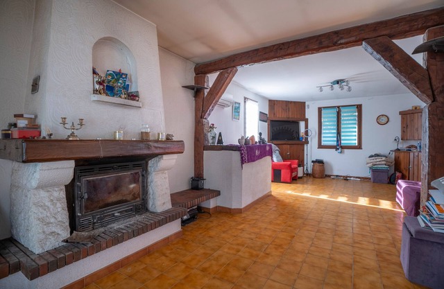 Villa 'Arbre De Vie' con terraza privada, jardín privado y Wi-Fi