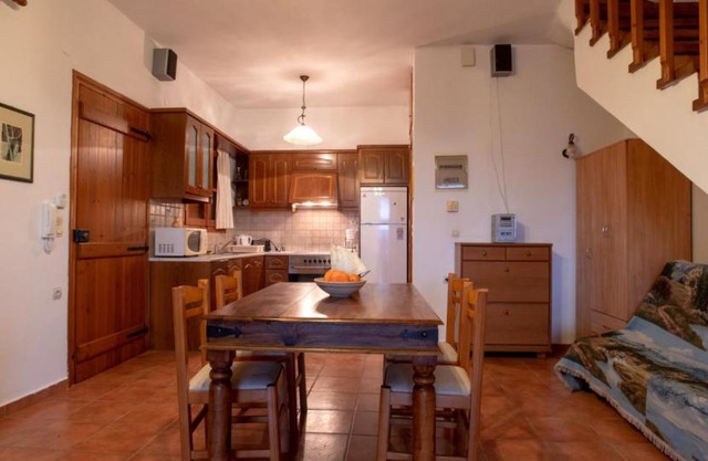 Villa Aris - Provarma
