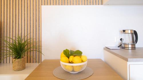"Villa Asinara - Appartamenti Piano Terra con Giardino"