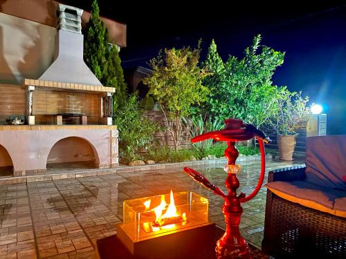 Villa Asterousia with Heated Jacuzzi, BBQ & Lounge