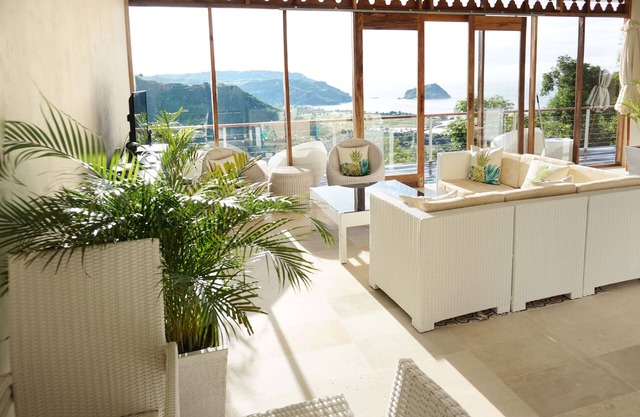 Villa Atas Pelangi