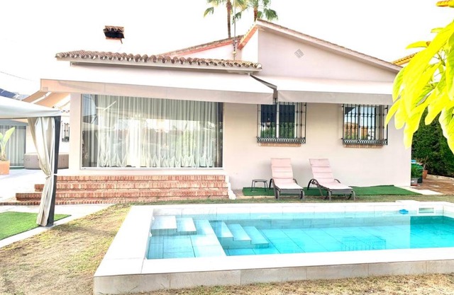Villa AURA 500 metros de la playa