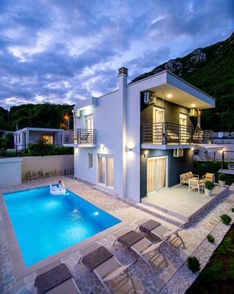 Villa Aurora