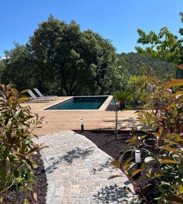 Villa avec piscine privative