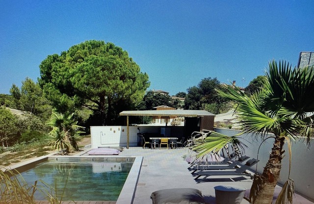 Villa Avec Piscine la Garrigue