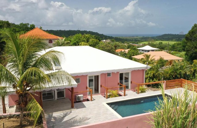 Villa avec piscine, vue sur mer, Rocher du Diamant
