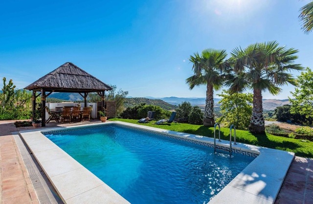 Villa Avocado Casarabonela by Ruralidays