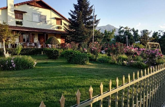 Villa Axiothea