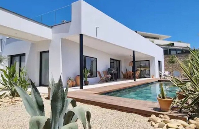 Villa Azura, luxury holiday villa with views near the beaches