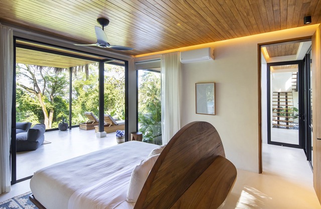 Villa Boho: Luxury Vacation Property (Ocean View)