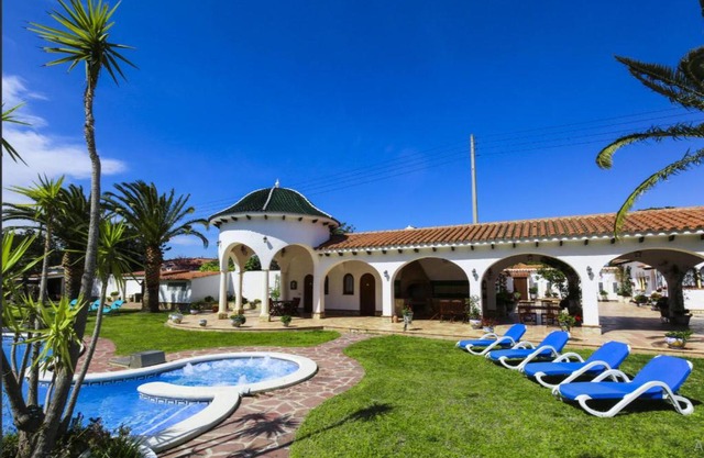 Villa Balneari Resort Casa Vacances Per Famlies Chalet Casa Rural