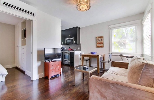 Villa de Barajas - magnífico, moderno escondite cerca de Zoológico y Parque