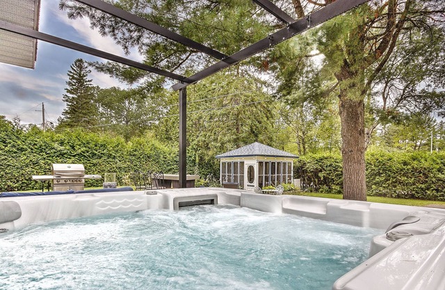 Villa Baraka - Domaine Des Ormes Spa & Lake Access