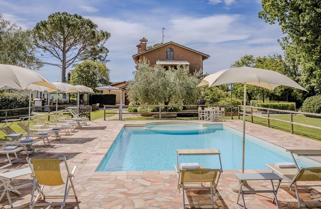 Villa Beatrice, near Mondavio, 18 km away from the Adriatic coast