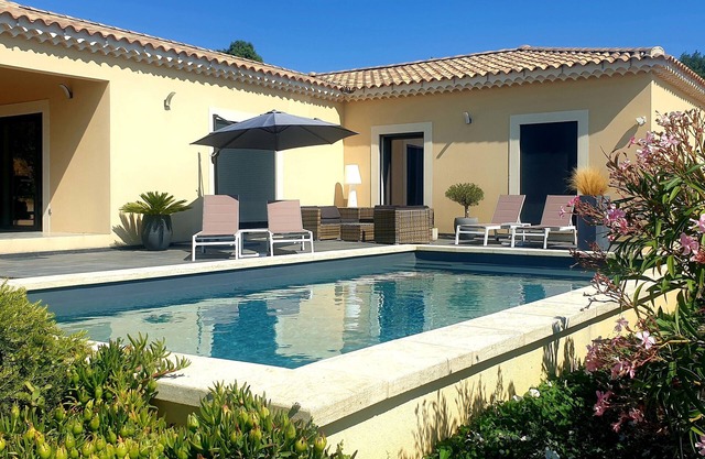 Villa en el pie del Mont Ventoux CON vista excepcional