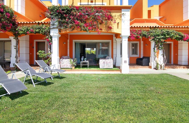 Villa "Blue Sea House" con piscina compartida, 2 terrazas privadas y Wi-Fi