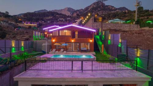 VILLA BLUE WIEV
