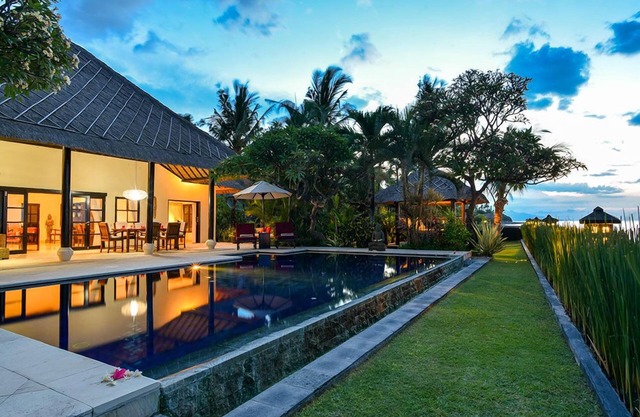 Villa Branie - Villa frente a la playa PRIVADA en el norte de Bali