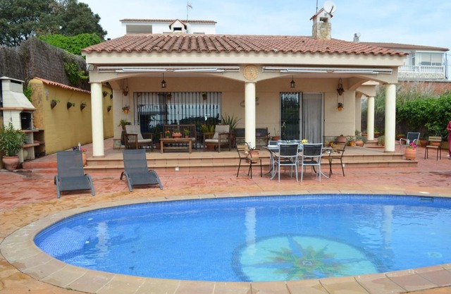 Villa Brava 9 personas Lloret de mar