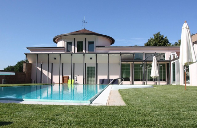 Villa bright and quiet 45 'from the center of Rome, private pool exclusively