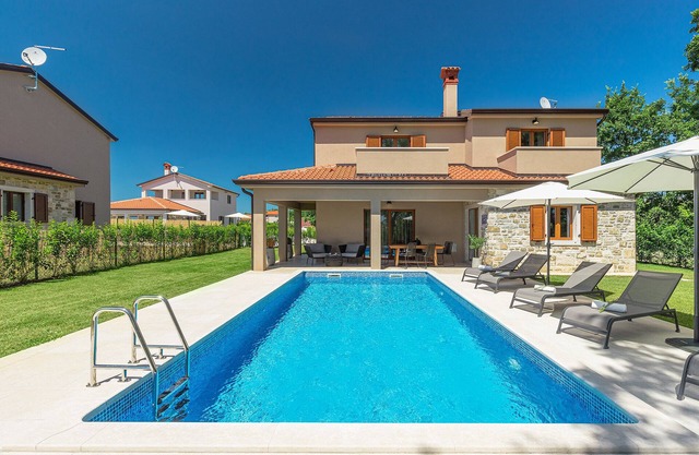 Villa Brih III