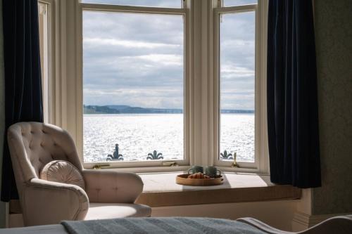 Villa by the Sea