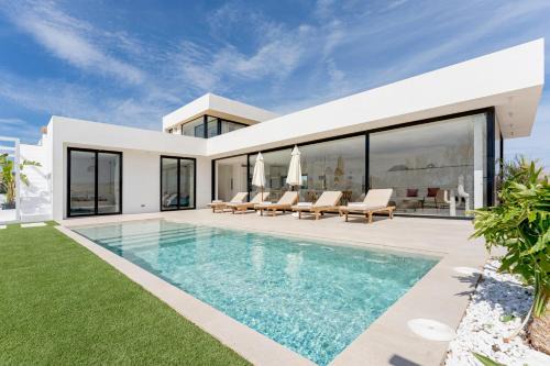 Villa Calma by Aura Collection