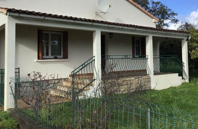 Villa Calme Avec Jardin Proche de la mer