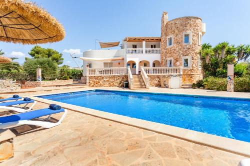Villa Can Flores