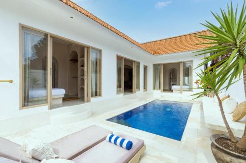 Villa Canggu Beach Coconut - walking distance to Beach & Bars!