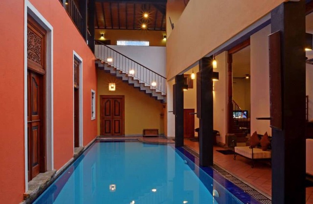 Villa Capers