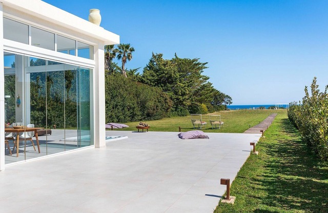 Villa en Avola con 2 habitaciones, capacidad 4