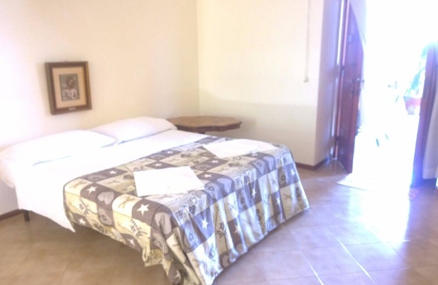 Villa Capri B & B y Tours - Habitación cuádruple