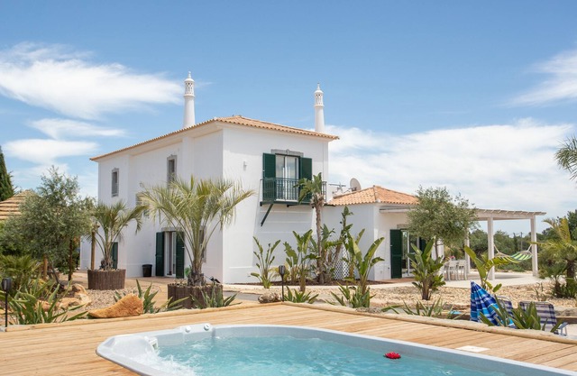Villa "Casa Caracol" w / Swim Spa & Minigolf cerca de Tavira