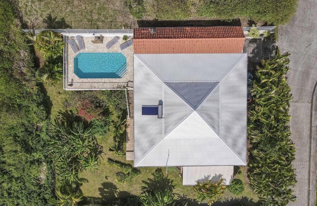 Villa Carib Turquoise : 4 ch, grande piscine, vue sur Sainte-Lucie