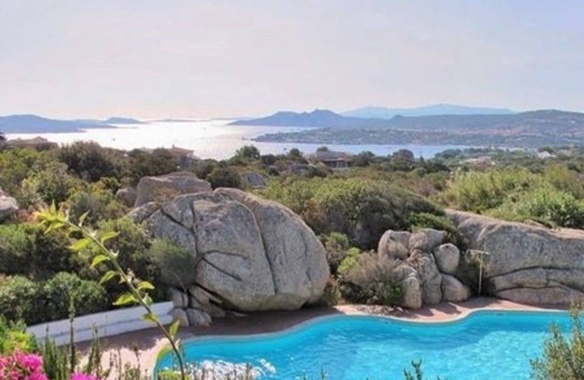 Porto Rafael VILLA CARLA situado en un paraíso