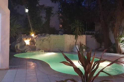 Villa Carthagene /Jacuzzi -swimingpool- Billard