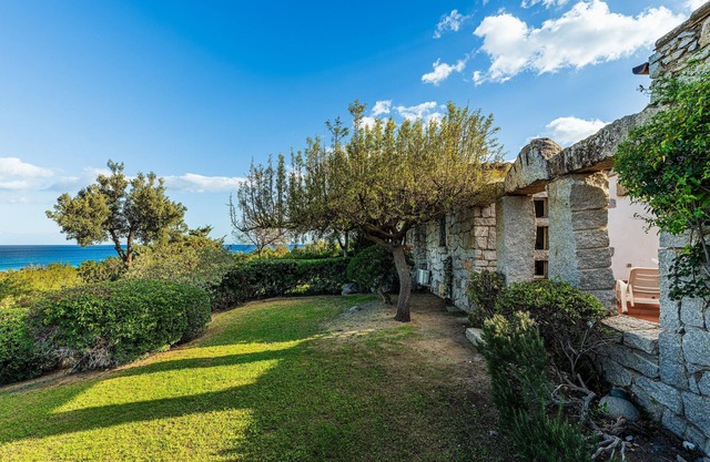 Villa 'Casa 2' con terraza privada, jardín privado y aire acondicionado