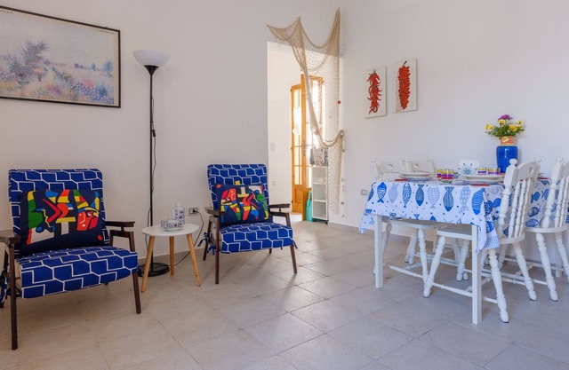 Villa 'Casa Te Mare' con terraza privada y aire acondicionado