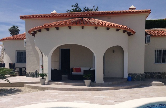 Villa CASA VISTA en Beniarbeig, a 10 minutos de las playas