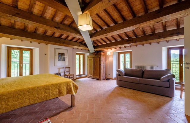 Villa 'Casale Roccone' with Mountain View, Heated tub, Garden & Wi-Fi