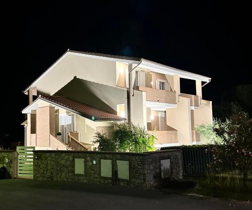 Villa Cattleya