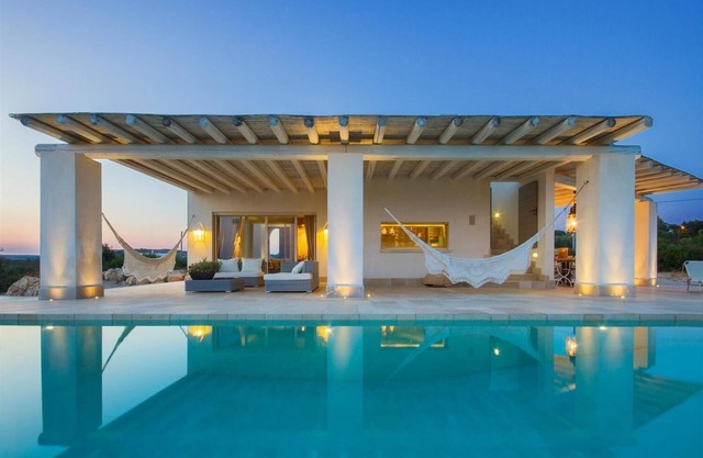Extralusso 246 Villa con piscina en Manduria