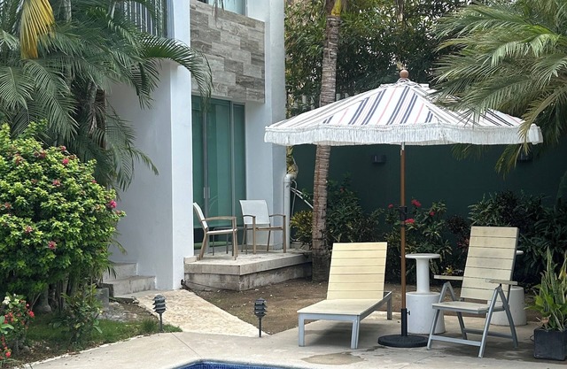 Villa Cinco Acapulco Diamante a unos pasos del mar para ver el mejor atardecer