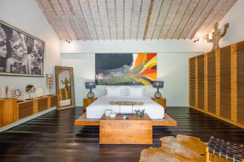 Villa Cinta Damai - Stunning & Stylish 4BR Luxury Villa in the Heart of Seminyak, Just a 10-Min Walk to the Beach